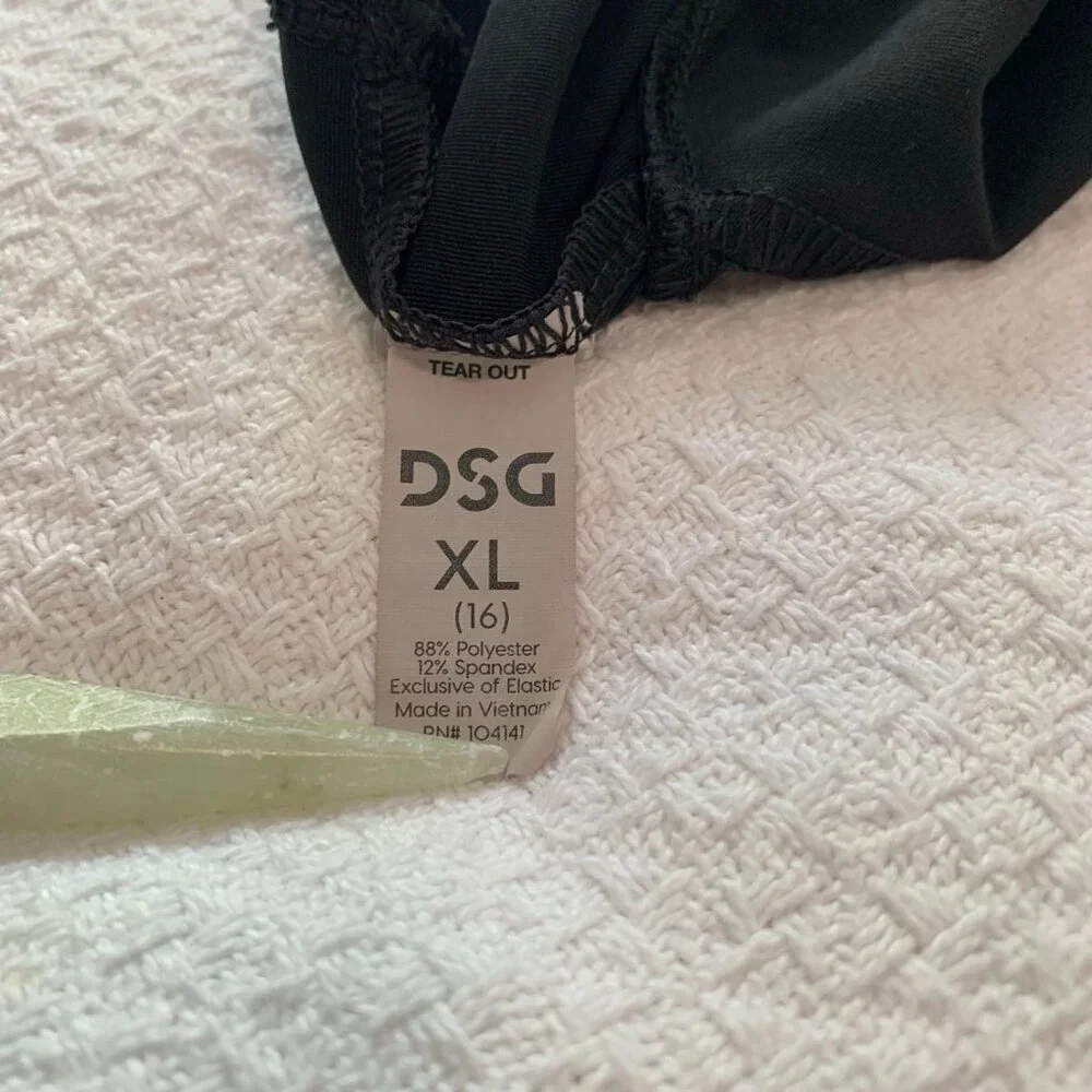 5/$25 DSG‎ Girls Black High Neck Racerback Crop Athletic Tank Top Size XL 16